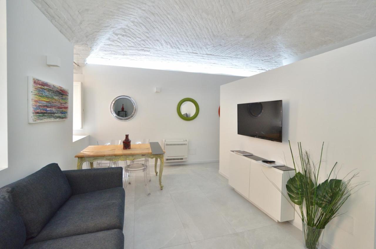 Eleganza Del Riccio Apartment Parma Exterior photo